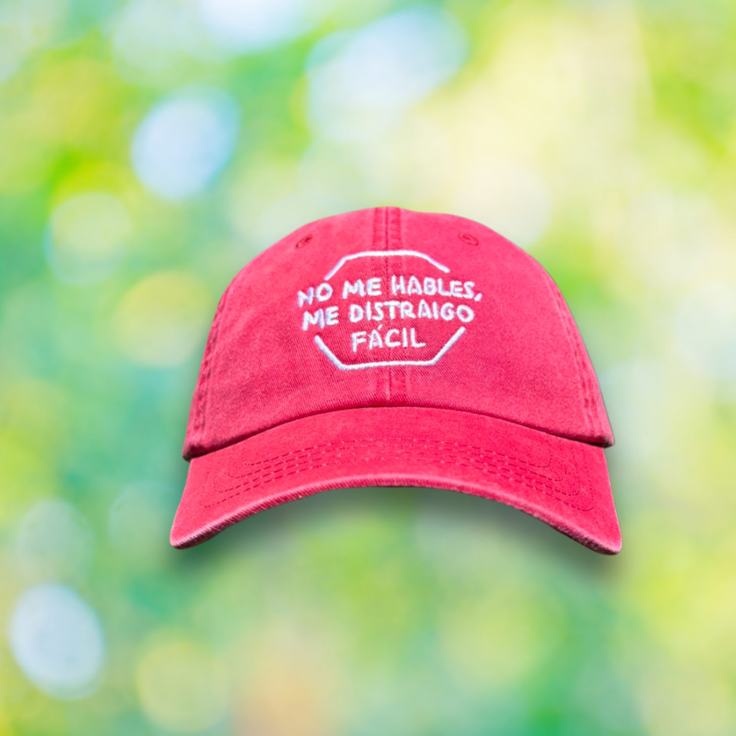 No me hables, me distraigo fácil